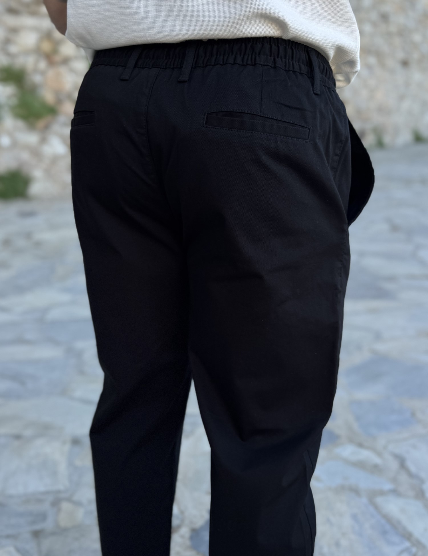 Ανδρικό μαύρο υφασμάτινο chinos παντελόνι με λάστιχο JR0020M φωτογραφία